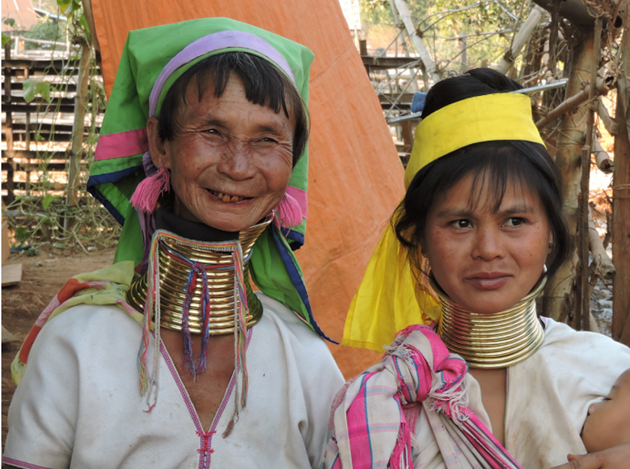 kayan-women